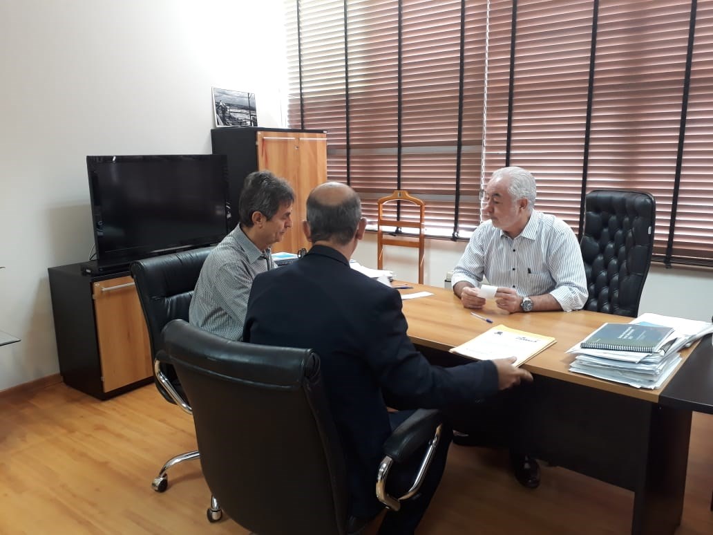 Prefeito Oziel  conquista Iluminação do trevo,  Asfalto do Centro e Torre de Sinal para Jacareci
